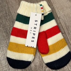 Hudson Bay Mittens